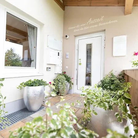 Auszeit With Private