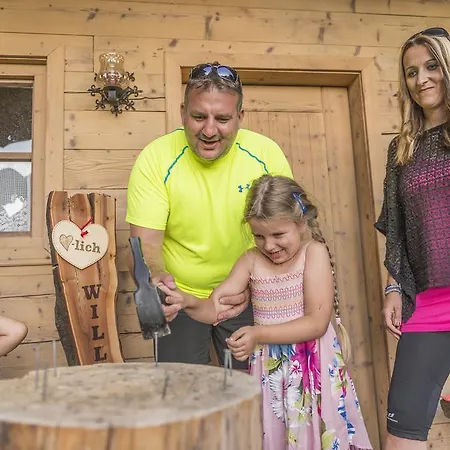 Daire Auszeit With Private Embach