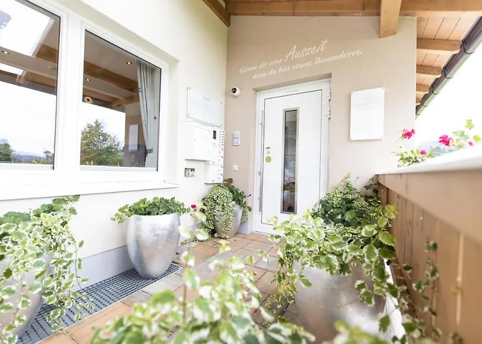 Auszeit With Private